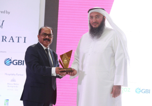 Receiving Qatar Today’s Business Excellence Award, Doha – 2016